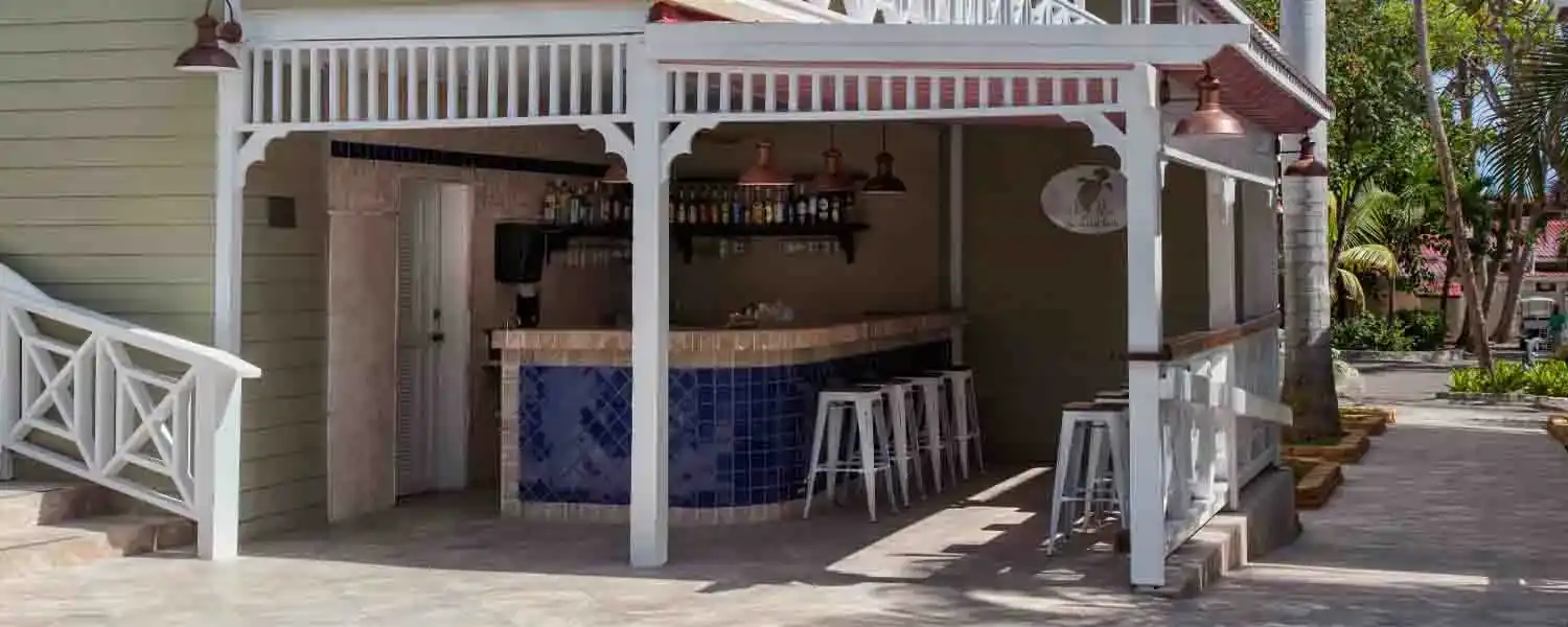 Pineapple Beach Club-1